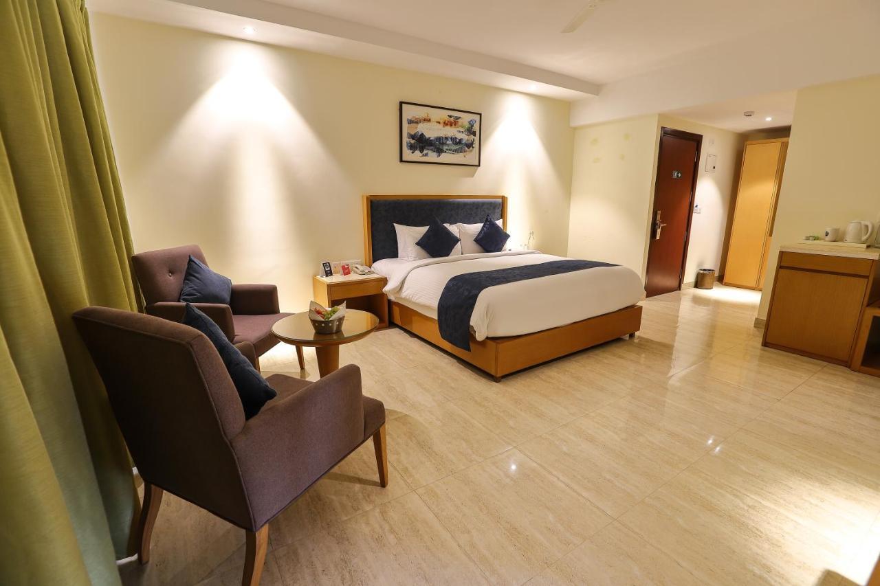 Zip By Spree Hotels Hyde Goa Candolim Extérieur photo